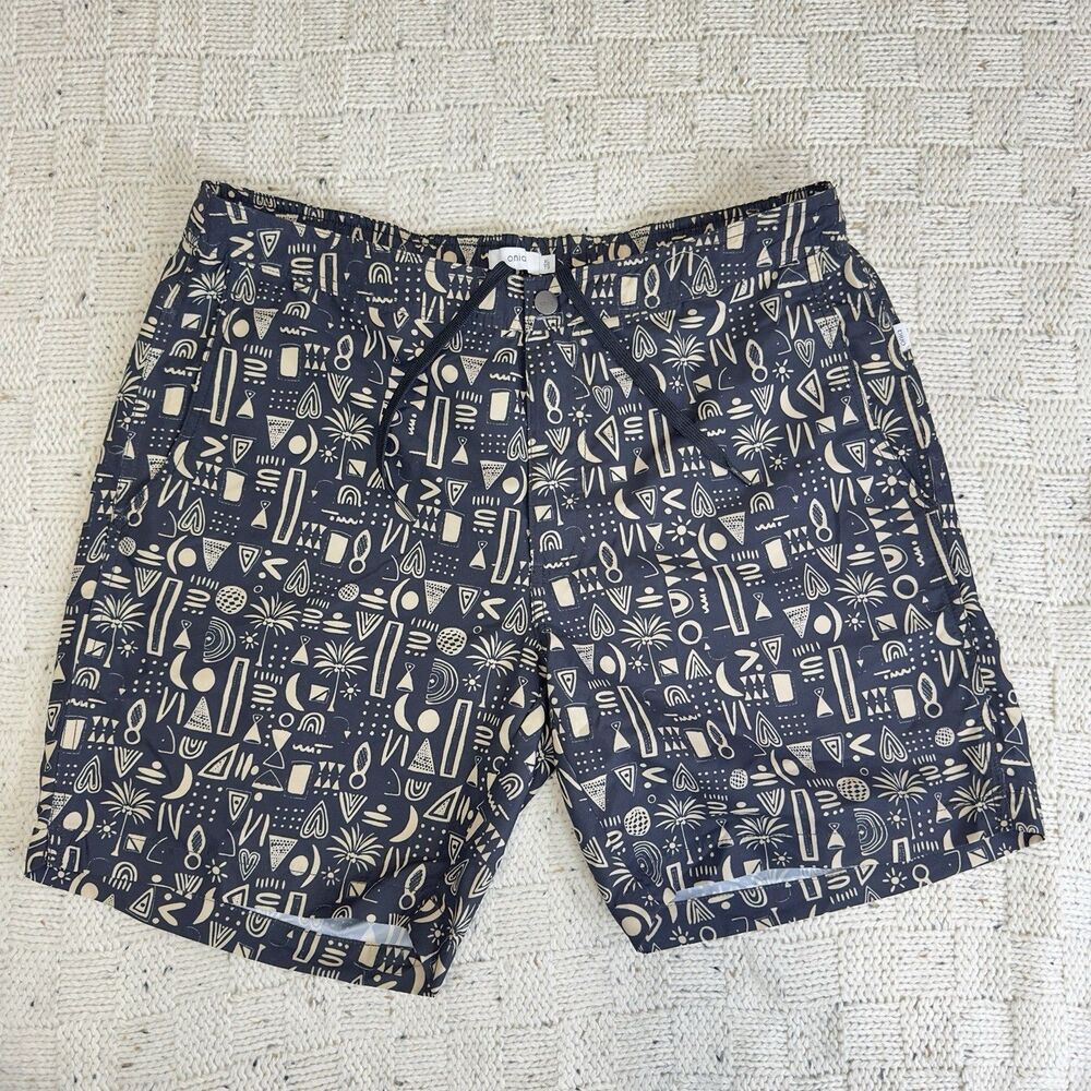 Onia Calder Swim Trunks Mens XL Blue Geometric Print Lined Beach Shorts